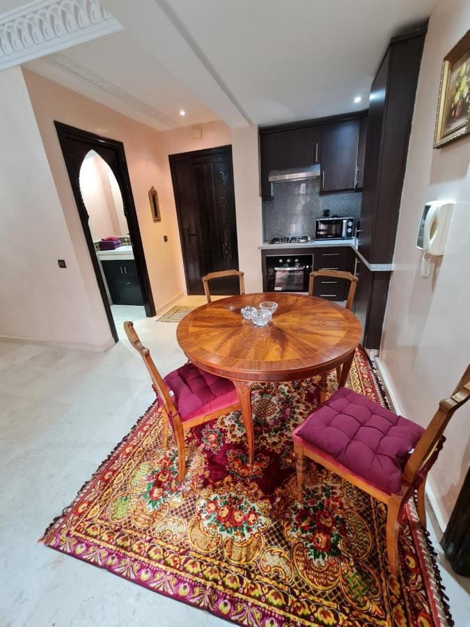 Luxury Apartment 2 In The Heart Of Gueliz, Wifi, Pool Marrakesh Luaran gambar