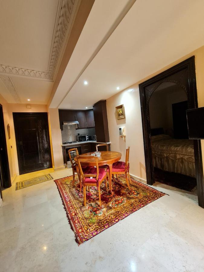 Luxury Apartment 2 In The Heart Of Gueliz, Wifi, Pool Marrakesh Luaran gambar